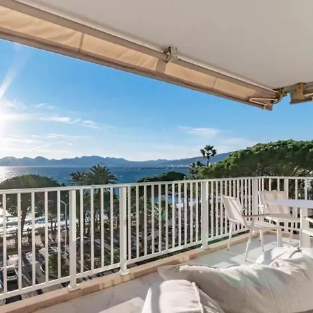 La Croisette - Magnifique 4 P Face Terrasse Appartement *
